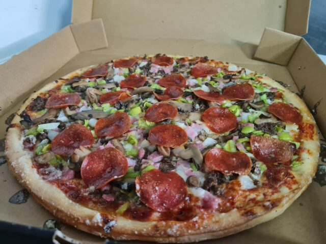 Joys Pizza Isabela.4