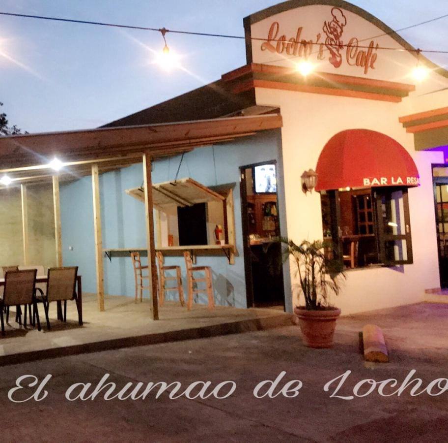 Lochos Cafe y El Ahumao de Locho Aguada