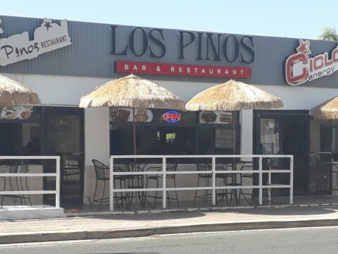 Los Pinos Bar & Restaurant Isla Verde