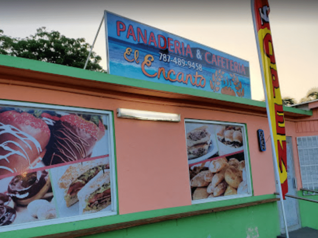 Panaderia El Encanto Culebra