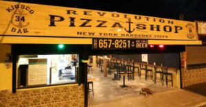 Revolution Pizza Shop Luquillo
