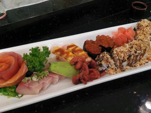 Umi Sushi Bar Cupey.1